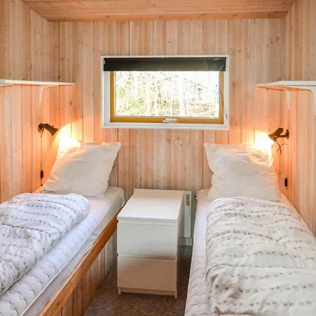 Semesterbostad Beautiful In Glesborg With Sauna Fjellerup Strand